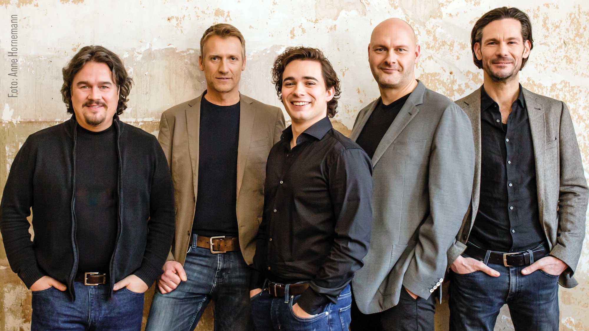 Die fünf Sänger des Vokalensembles amarcord